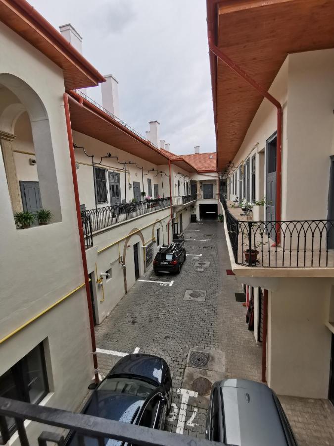 Apor * Cluj-Napoca