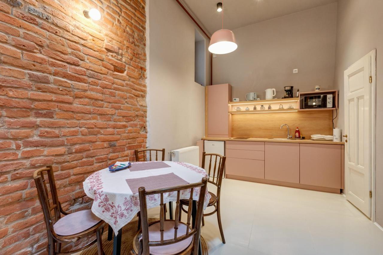 Apartment Apor